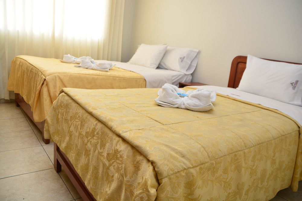 Hotel Jorge Chavez Трухільйо Екстер'єр фото