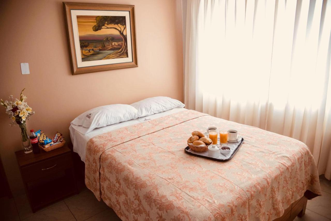 Hotel Jorge Chavez Трухільйо Екстер'єр фото