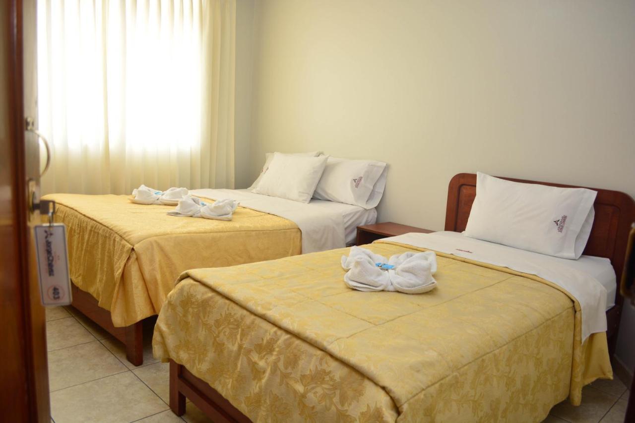 Hotel Jorge Chavez Трухільйо Екстер'єр фото